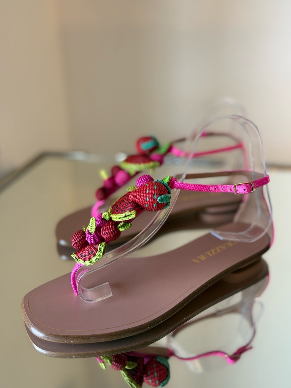 New Aquazzura Strawberry Punch raffia thong sandals 37 $875 - Picture 10 of 14